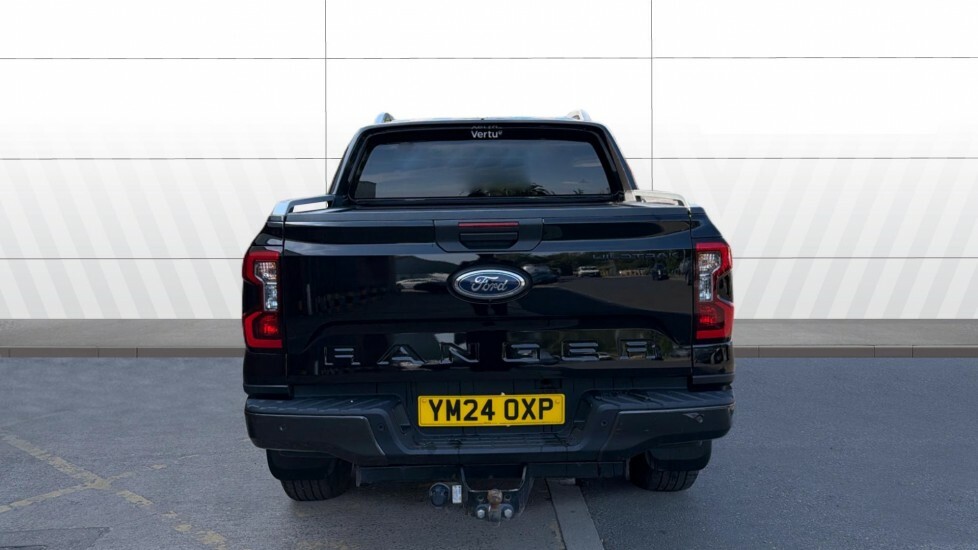 Ford Ranger Wildtrak Black #6