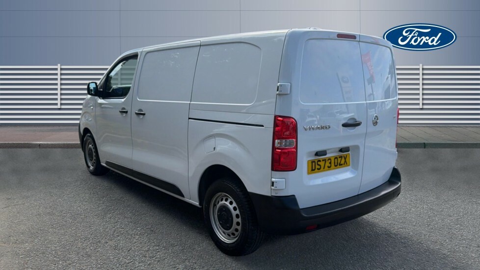 Vauxhall Vivaro Prime White #2