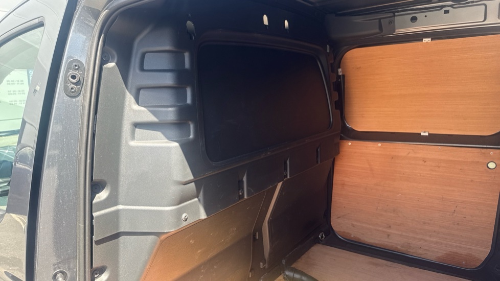 Ford Transit Connect Active Black #18