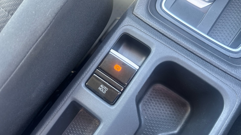 Ford Transit Connect Active Black #24