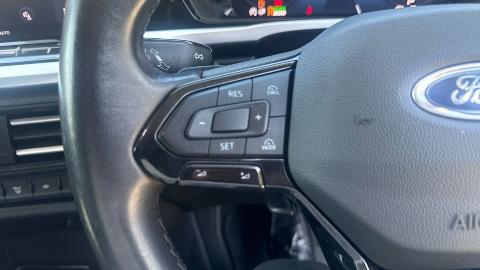 Ford Transit Connect Active Black #25