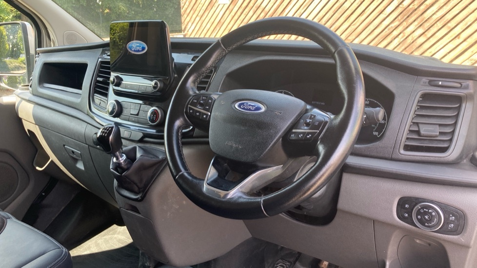Ford Transit Custom 2.0 300 Ecoblue Limited White #16