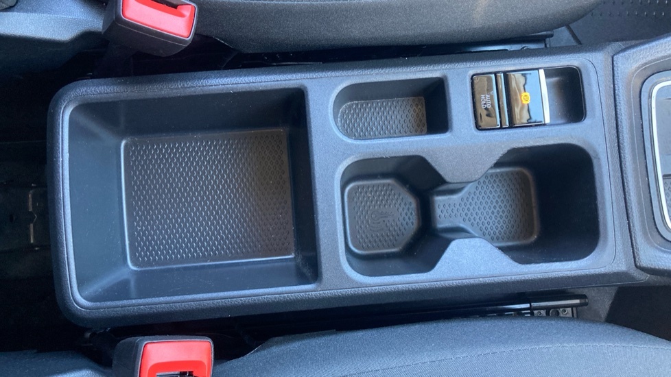 Ford Transit Connect Limited Black #29