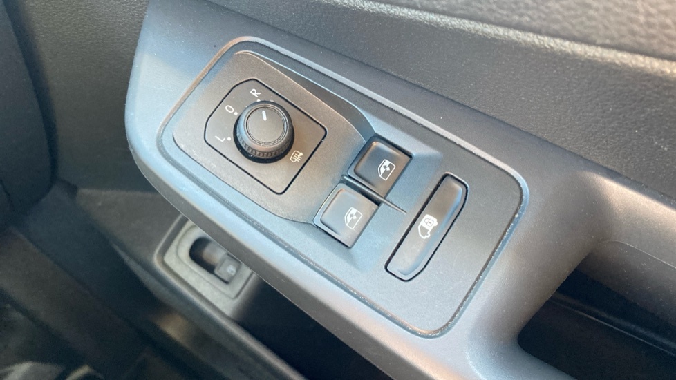 Ford Transit Connect Limited Black #33