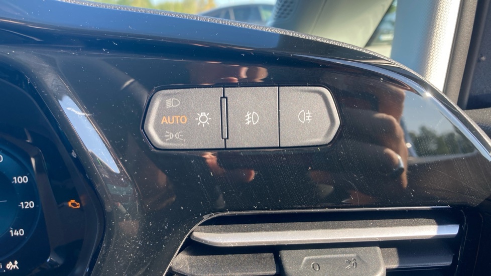 Ford Transit Connect Limited Black #32