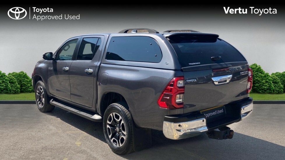 Toyota HILUX Invincible Grey #4