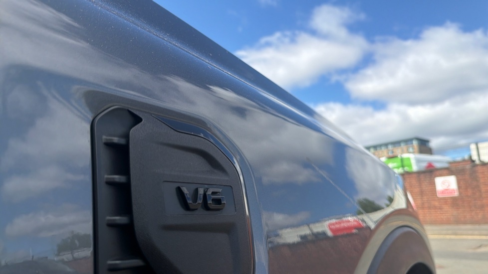 Ford Ranger Wildtrak Grey #31