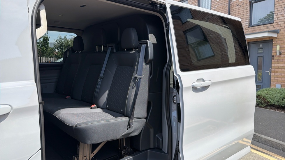 Ford Transit Custom Transit Custom 2.5 Phev 232Ps H1 Van Limited Grey #5