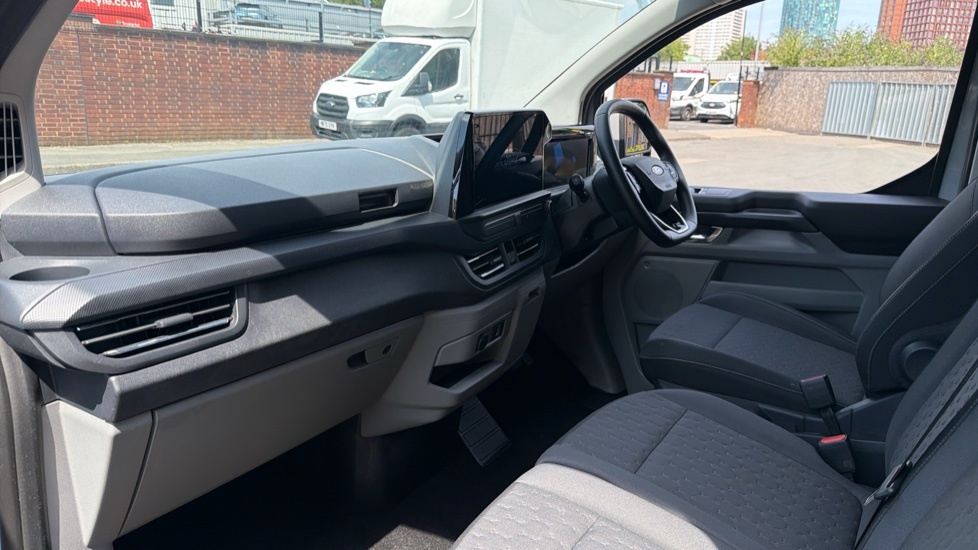 Ford Transit Custom Transit Custom 2.5 Phev 232Ps H1 Van Limited Grey #13