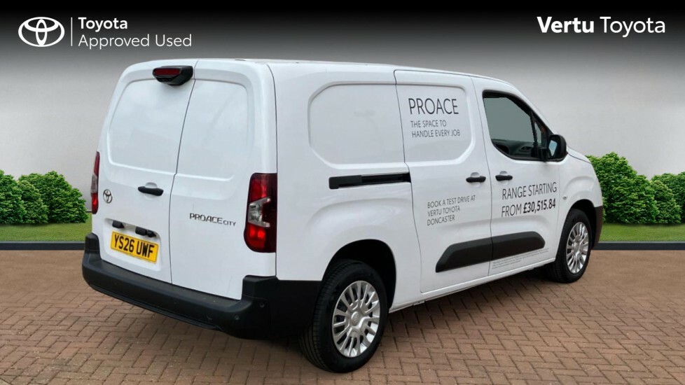 Toyota Proace City Icon YS26UWF White #2