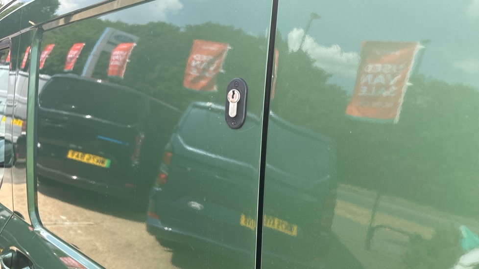 Ford Transit Courier 1.0 Ecoboost 125Ps Limited Van Silver #47