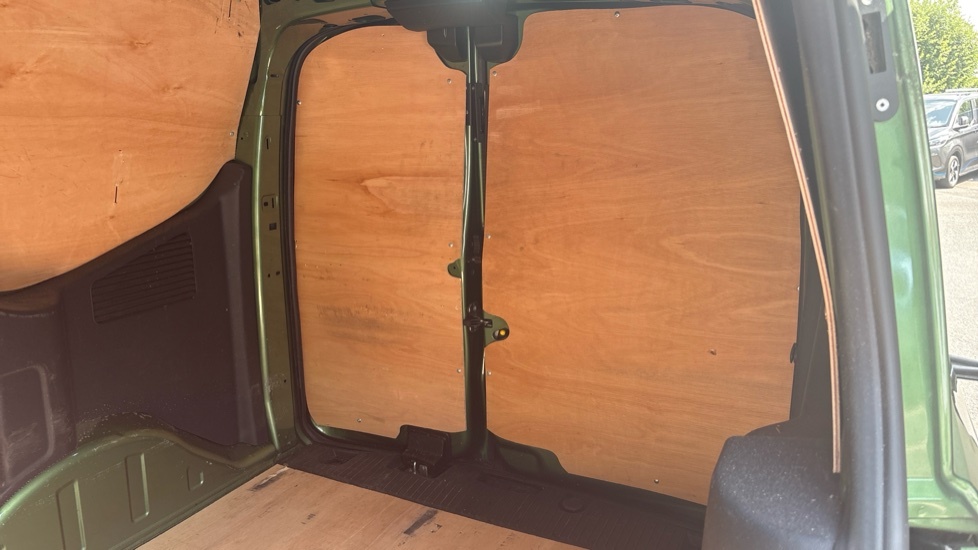 Ford Transit Courier 1.0 Ecoboost 125Ps Limited Van Silver #14