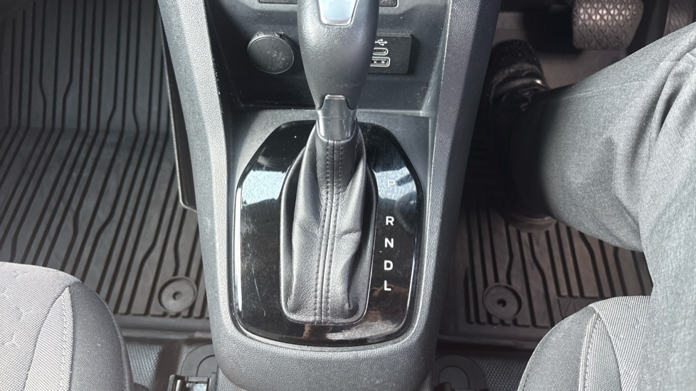 Ford Transit Courier 1.0 Ecoboost 125Ps Limited Van Silver #25