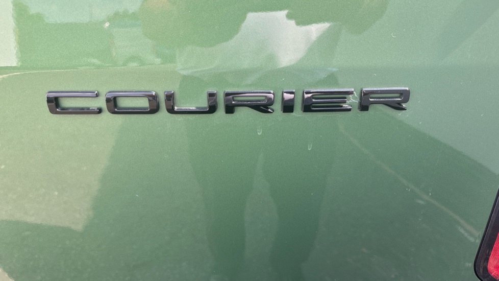 Ford Transit Courier 1.0 Ecoboost 125Ps Limited Van Silver #40