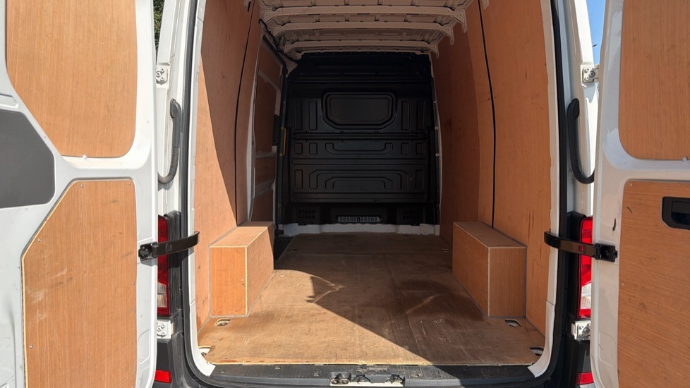 Volkswagen Crafter Crafter Cr35 Startline Tdi White #12