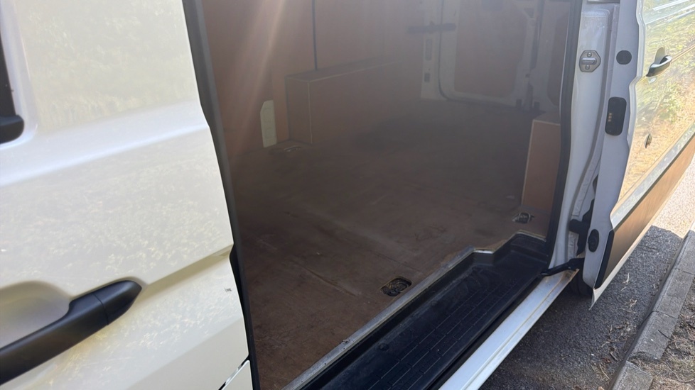 Volkswagen Crafter Startline White #5