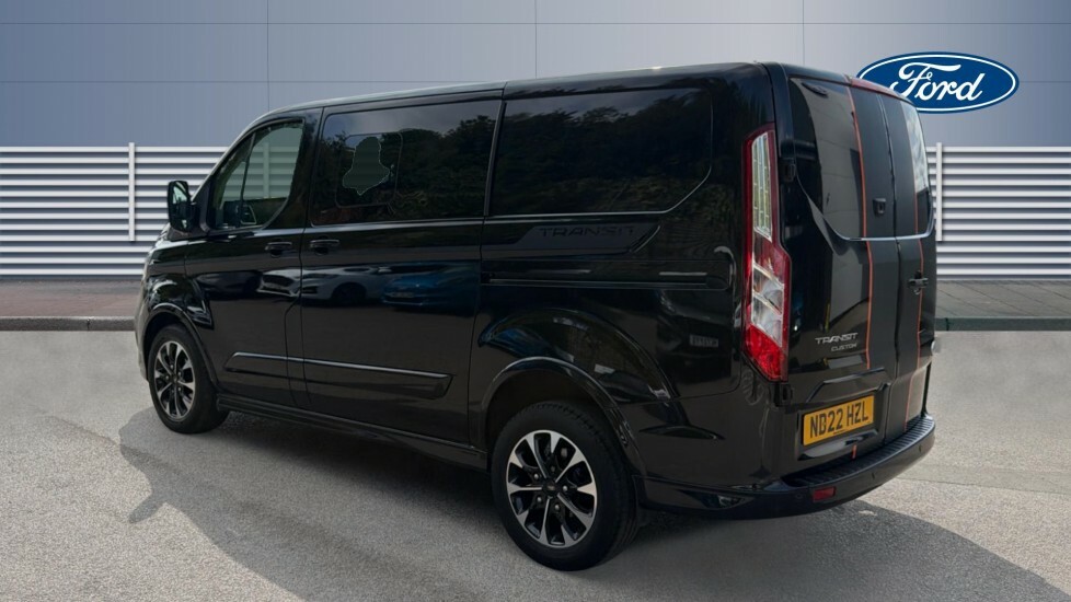 Ford Transit Custom Sport Black #2