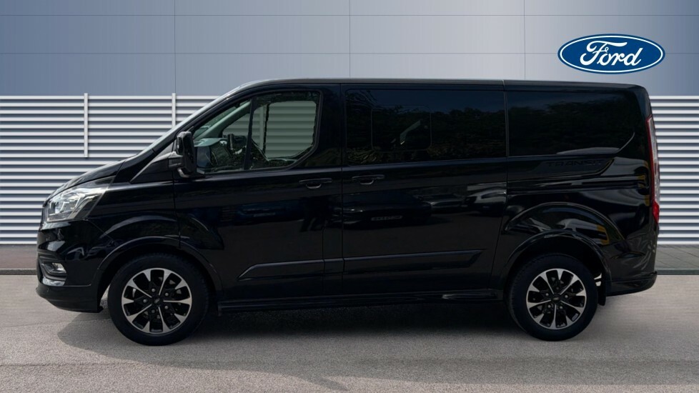 Ford Transit Custom Sport Black #4