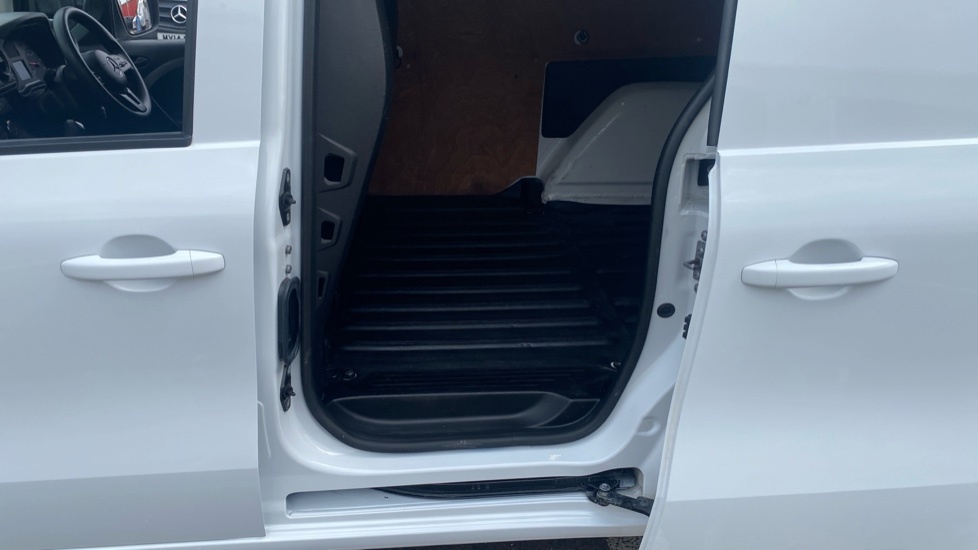 Mercedes-Benz CITAN Progressive White #6