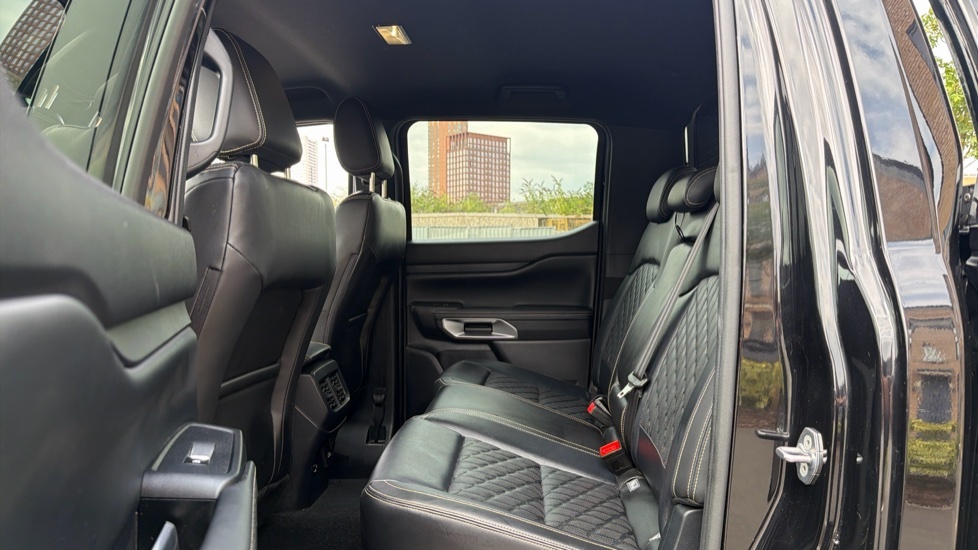 Ford Ranger Platinum Black #5