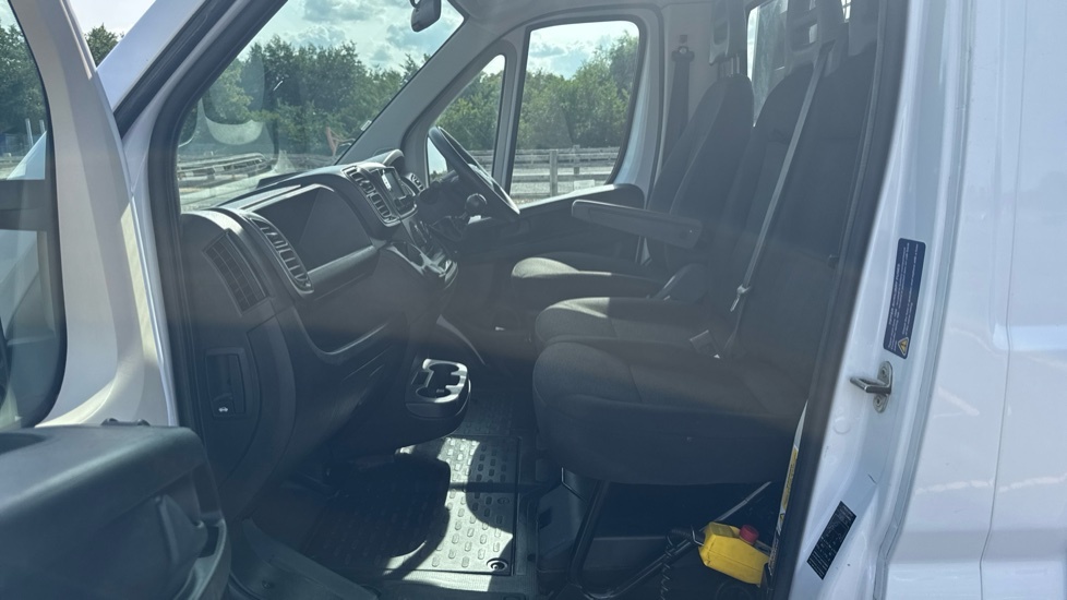 Fiat Ducato 2.2 Multijet 120 Medium Wheelbase L2h2 Medium Roof White #13