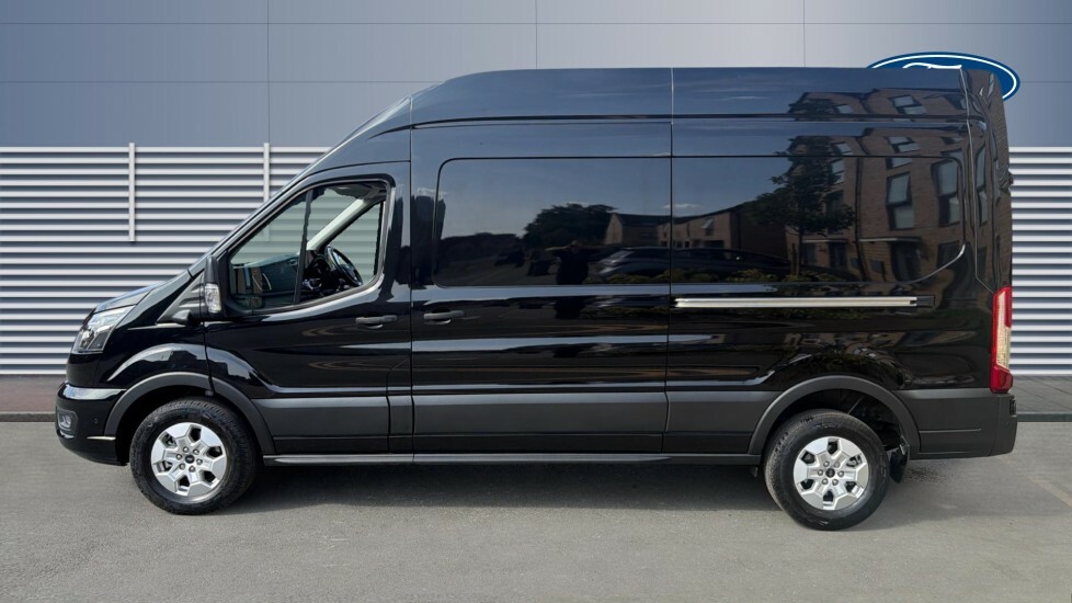 Ford Transit Custom Limited Black #4