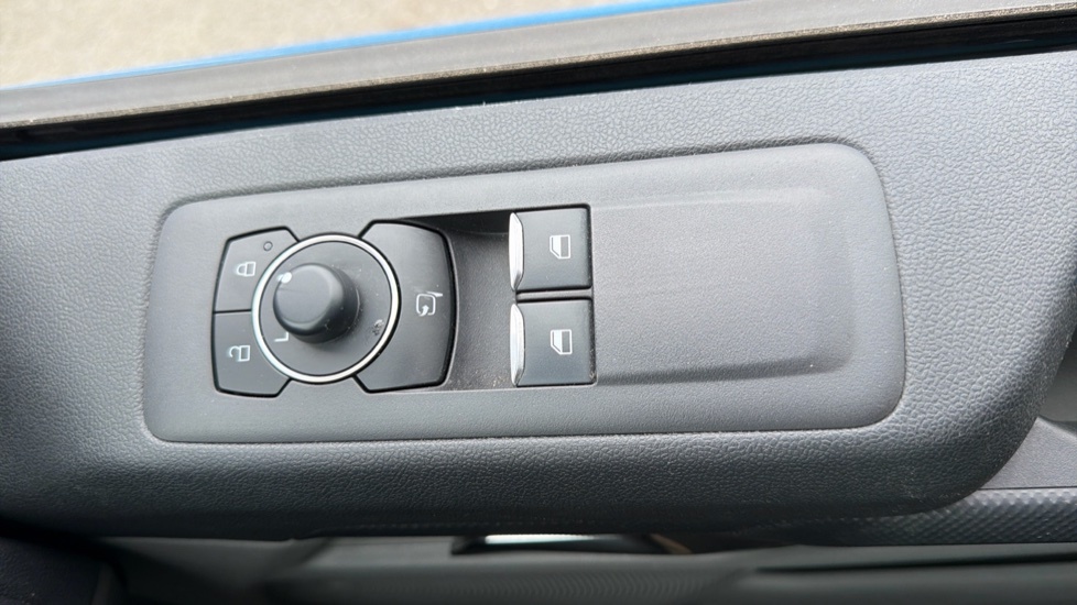 Ford Transit Custom 160Kw 65Kwh H1 Van Sport Grey #31