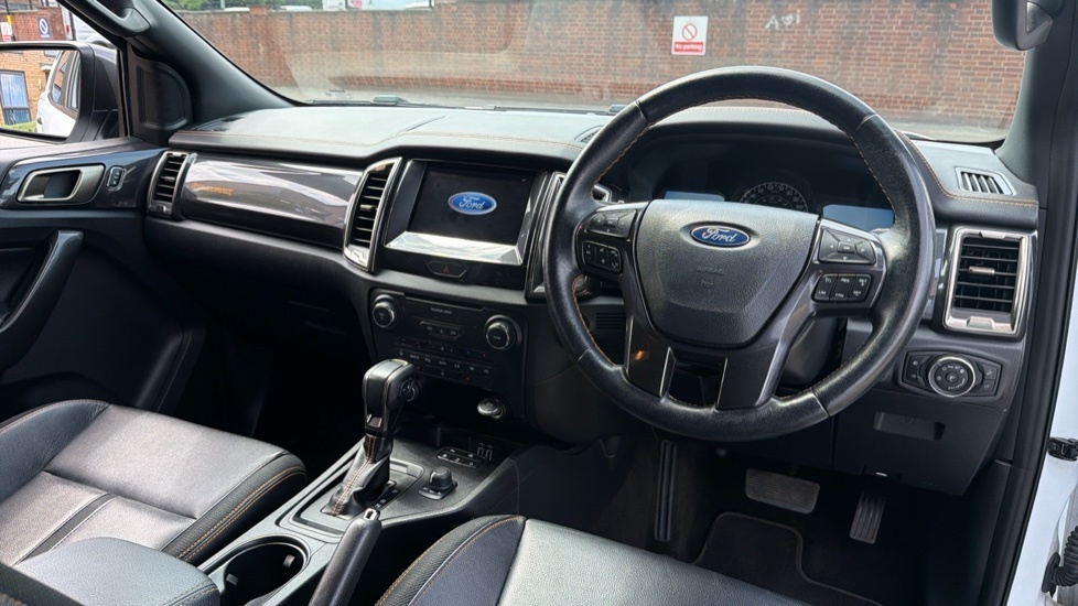 Ford Ranger Wildtrak White #6
