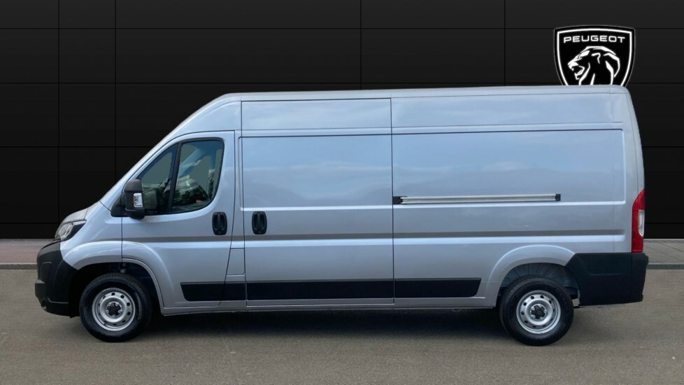 Peugeot Boxer Professional Grey #4
