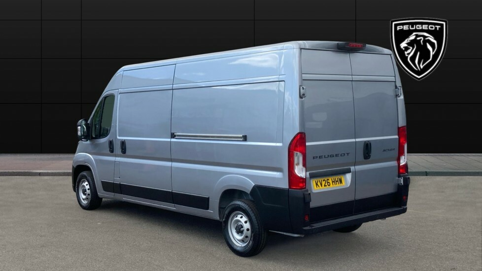 Peugeot Boxer Professional Grey #2
