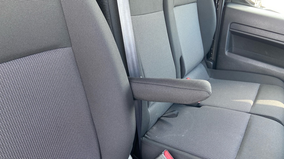 Vauxhall Vivaro 1.5 Turbo D 120 Pro H1 Van Silver #36