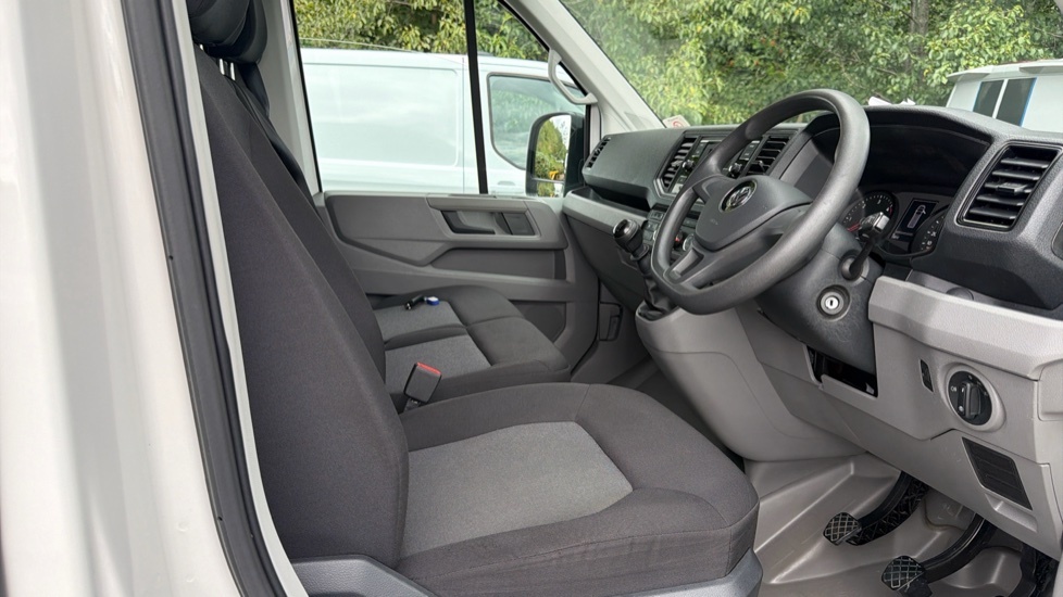 Volkswagen Crafter Startline White #6