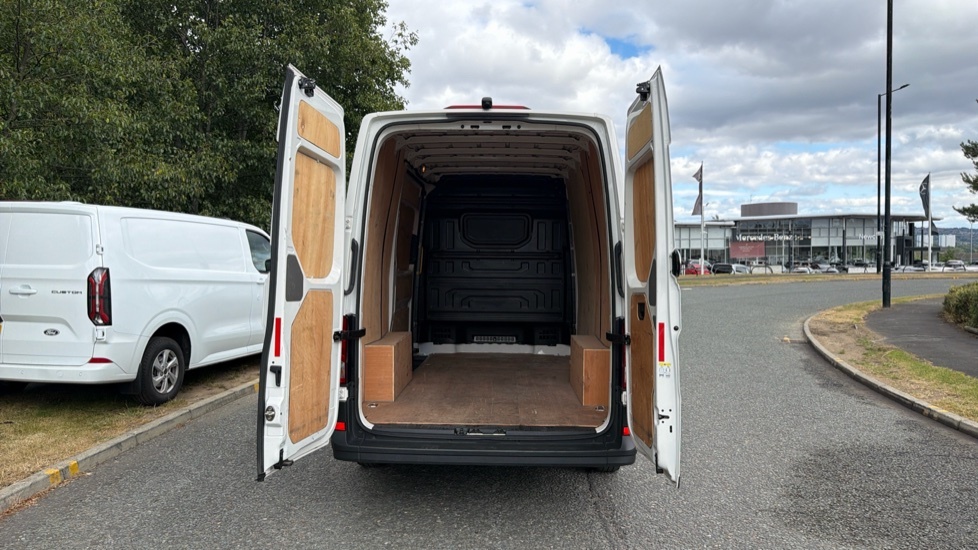Volkswagen Crafter Startline White #3