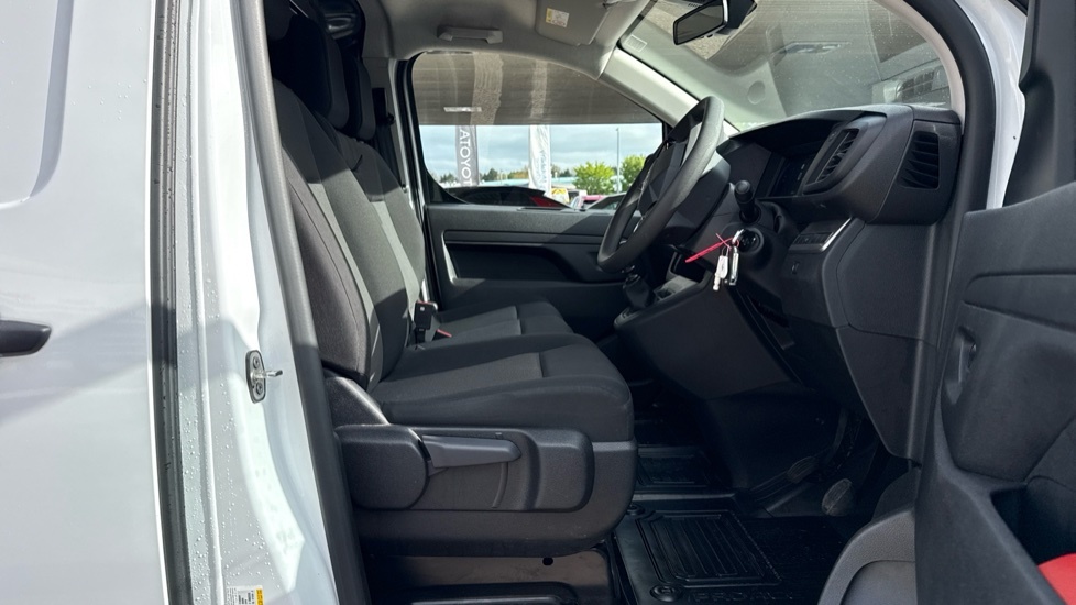 Toyota PROACE 1.5D Icon Medium Panel Van Mwb Euro 6 Ss 6Dr White #12
