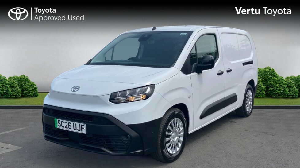 Toyota Proace City Icon White #3