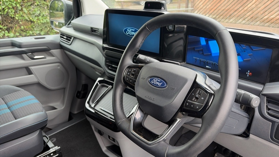 Ford Transit Custom Sport Black #5
