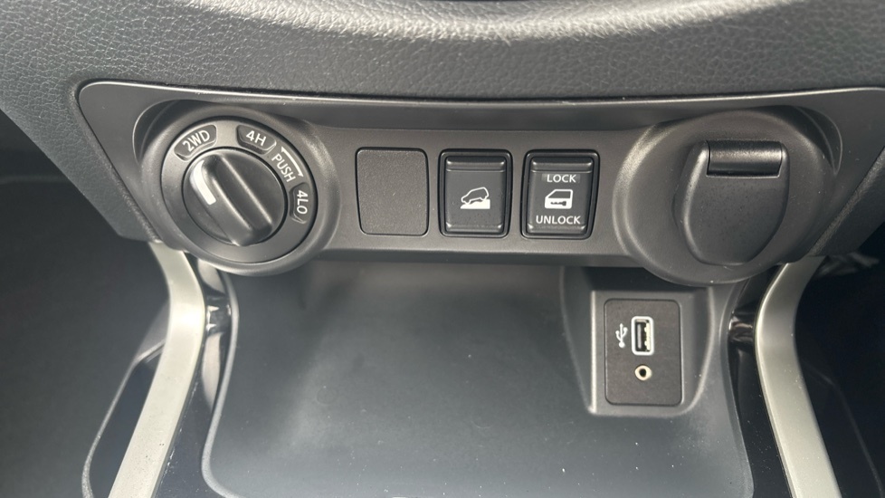 Nissan Navara Classvehicle__make Navara  #42