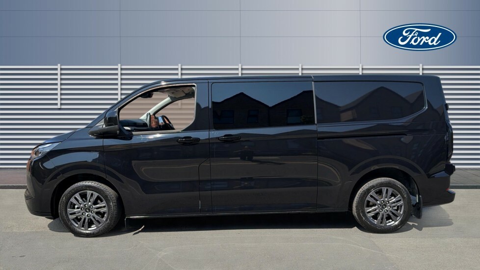 Ford Transit Custom Limited Black #4