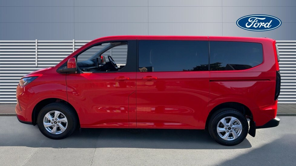 Ford Tourneo Custom Zetec Red #4