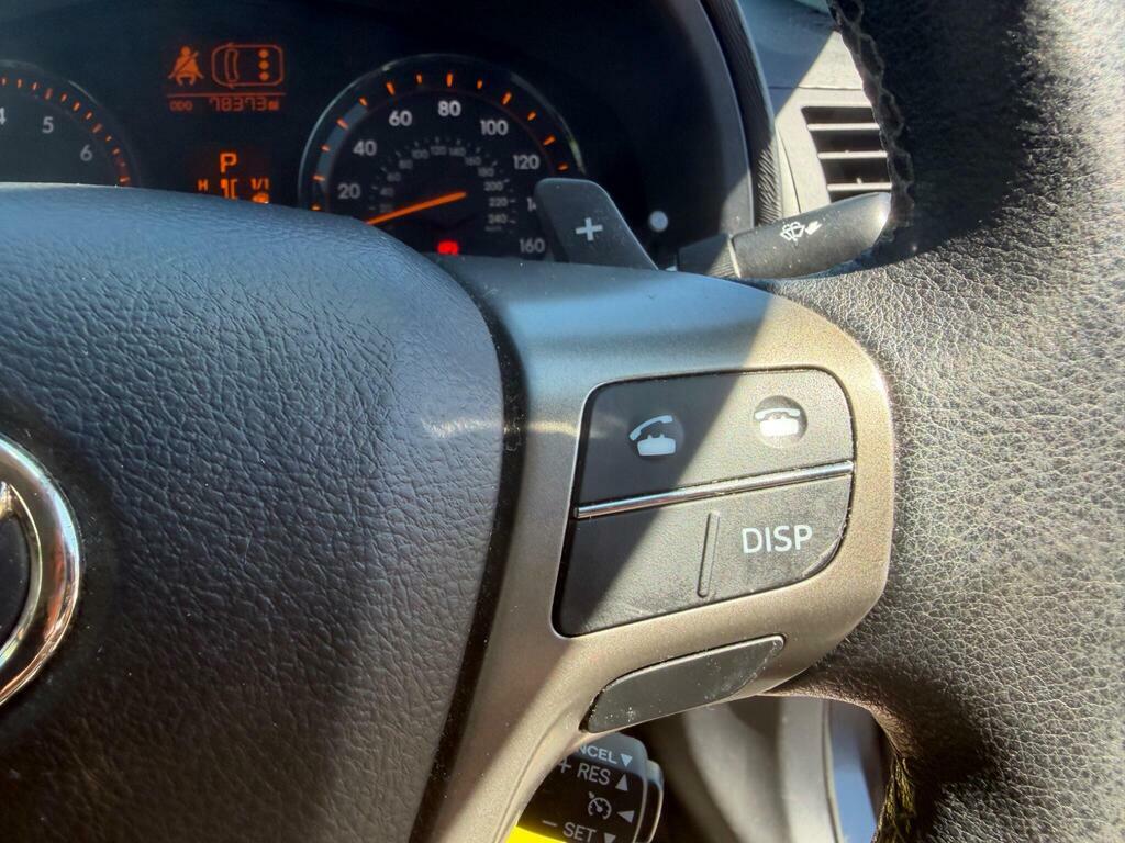 Toyota Avensis 2.0 Tr D-4d 125 Bhp Silver #23