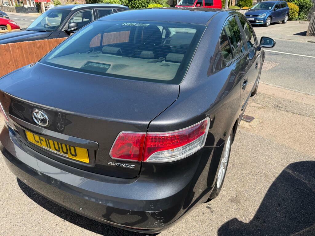 Toyota Avensis 2.0 Tr D-4d 125 Bhp Silver #9