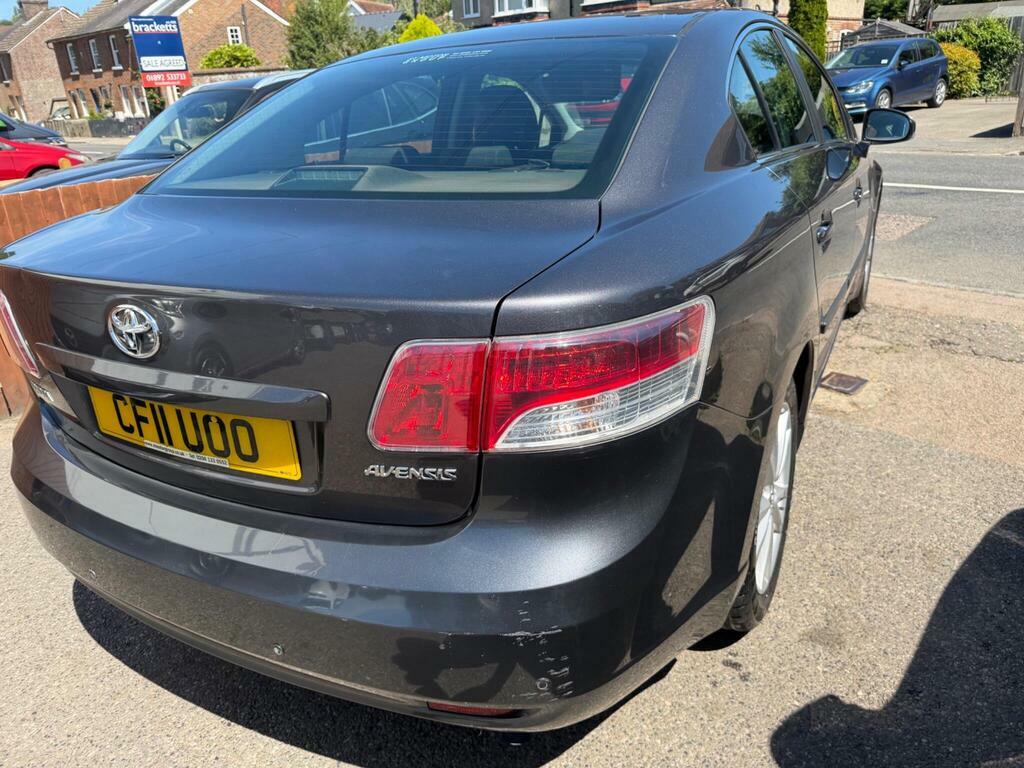 Toyota Avensis 2.0 Tr D-4d 125 Bhp Silver #8