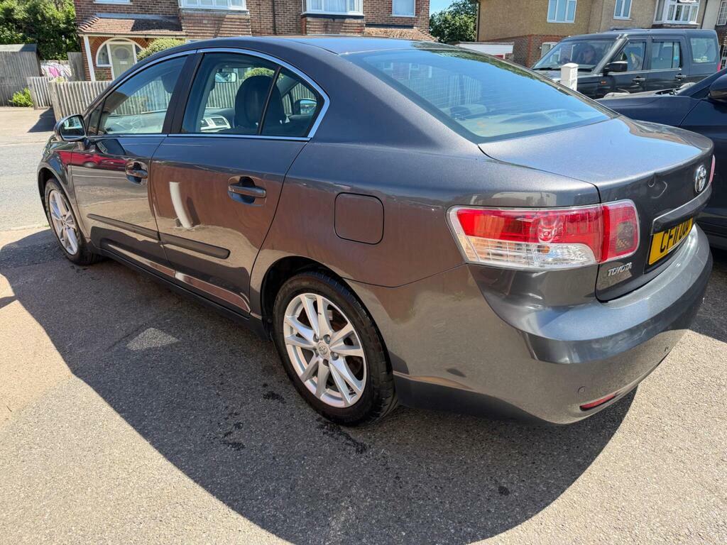 Toyota Avensis 1.8 V-matic Tr Multidrive Euro 5 Grey #5