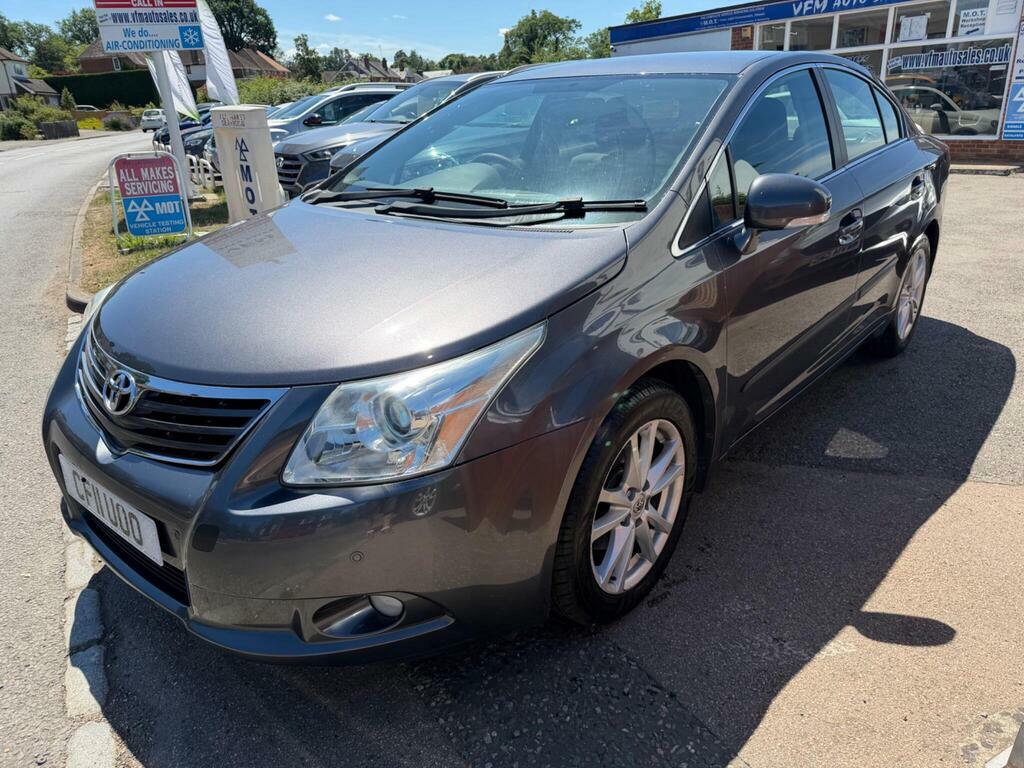 Toyota Avensis 1.8 V-matic Tr Multidrive Euro 5 Grey #3