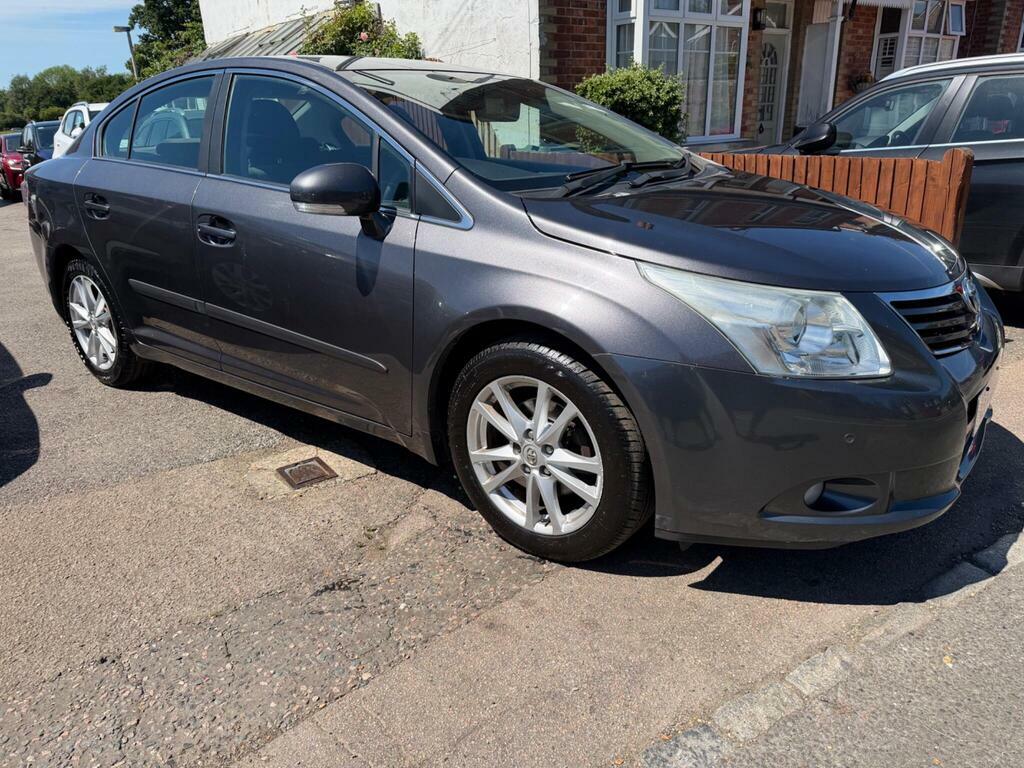 Toyota Avensis 1.8 V-matic Tr Multidrive Euro 5 Grey