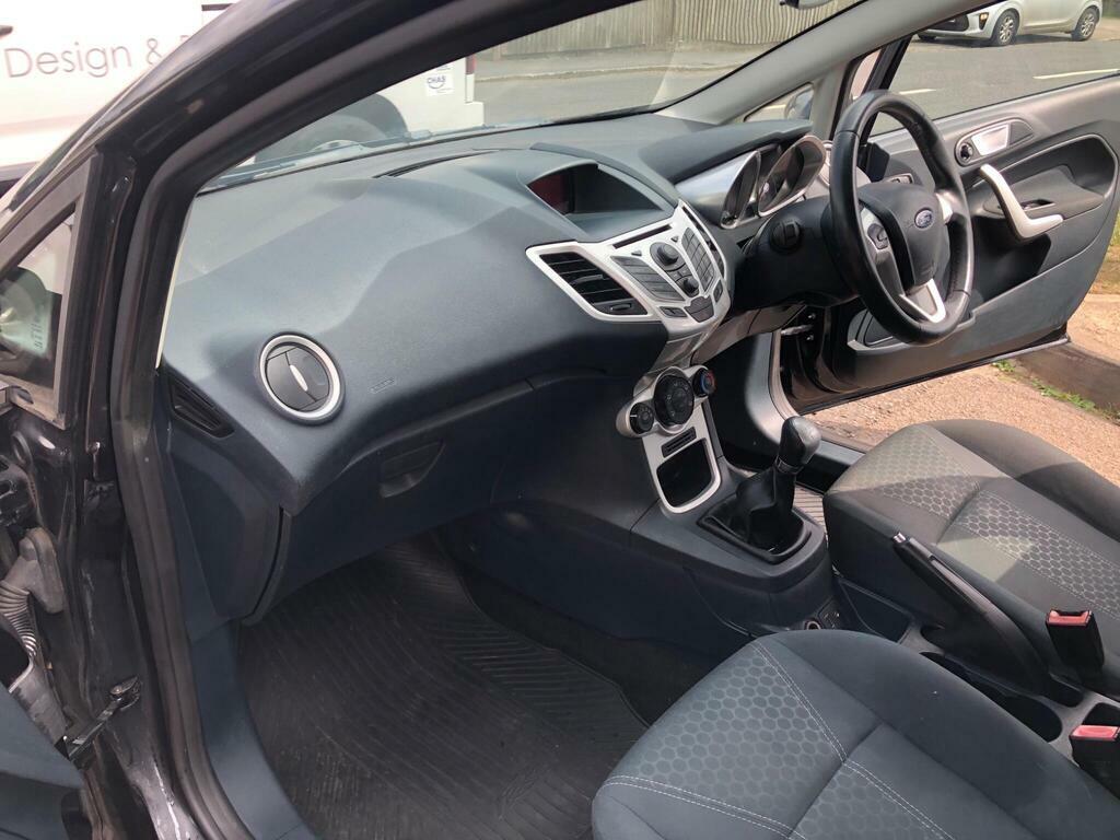 Ford Fiesta 1.2 Zetec Silver #41