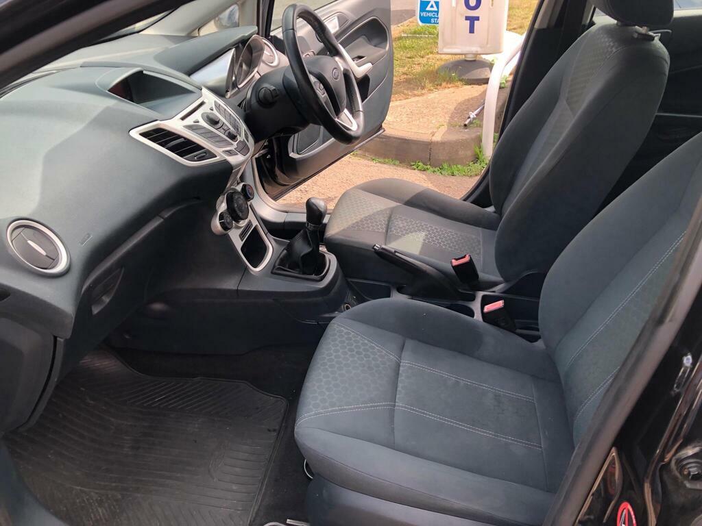Ford Fiesta 1.2 Zetec Silver #42