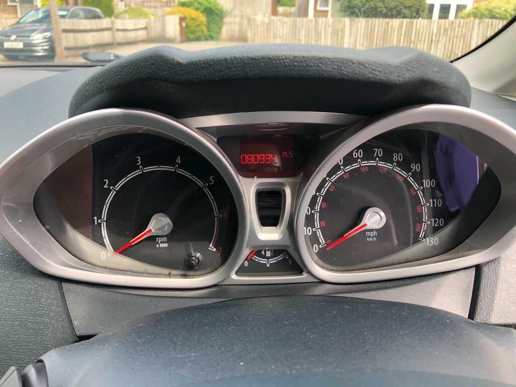 Ford Fiesta 1.2 Zetec Silver #30