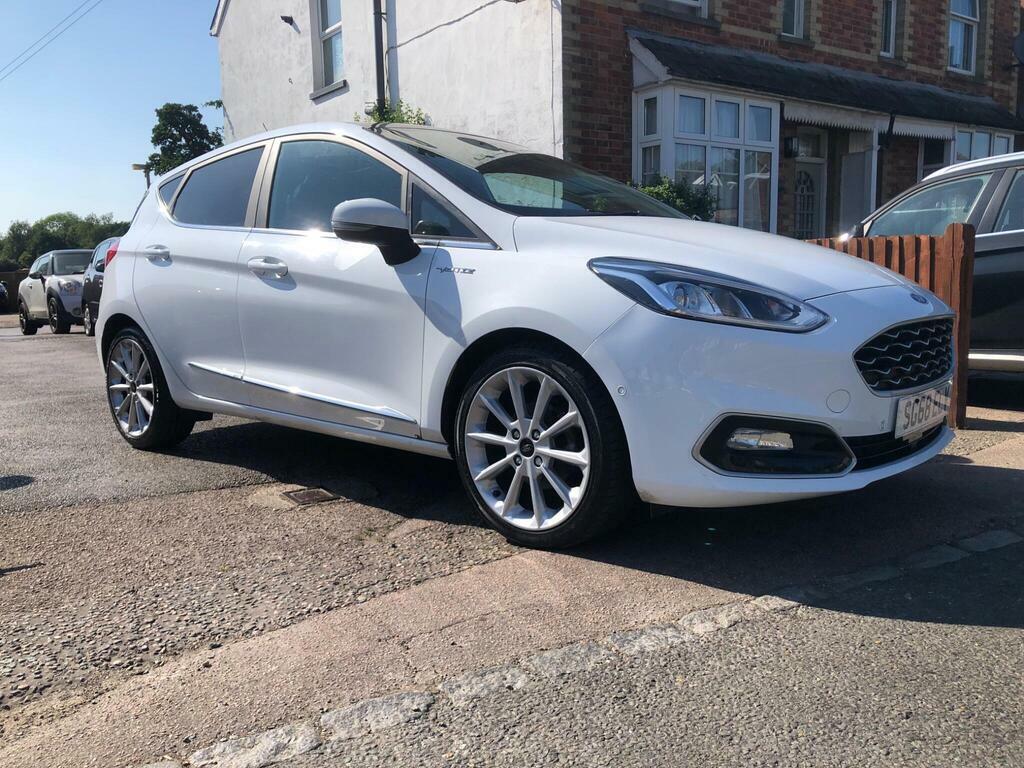 Ford Fiesta 1.0T Ecoboost Vignale Euro 6 S S SG68ELV White #2