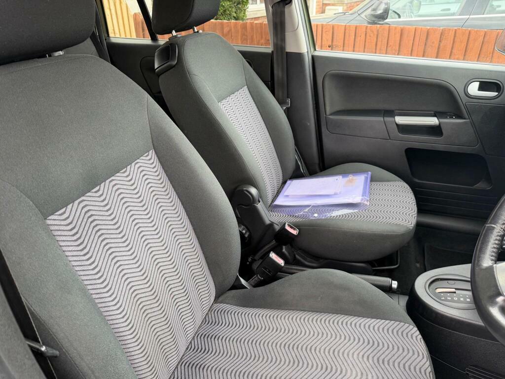 Ford Fusion 1.6 Zetec Climate Black #16